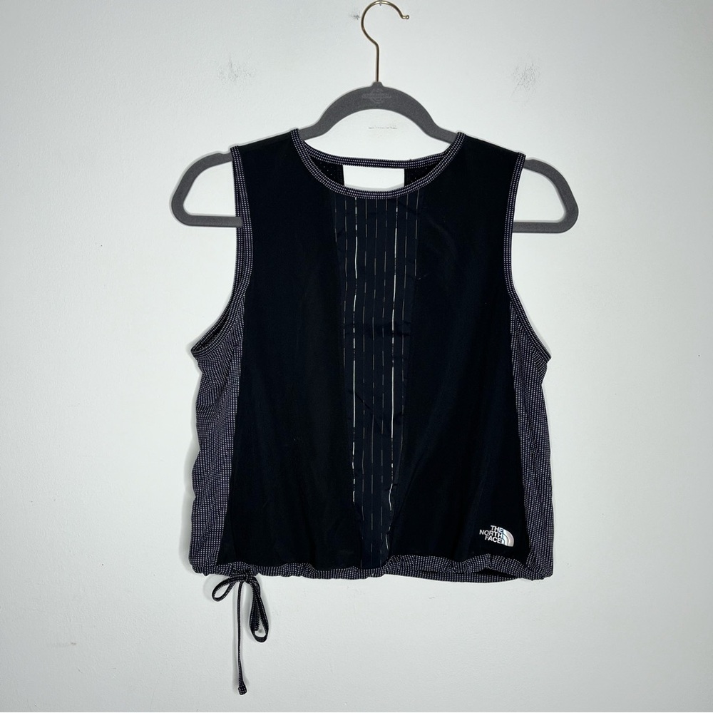 The North Face Run Women's Size Small Black and Silver Reflective Workout Tank